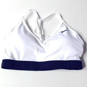 Nike Indy Sports Bra Light Support Brand New- white with black band